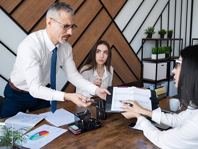 diplomados gratis derecho de seguros