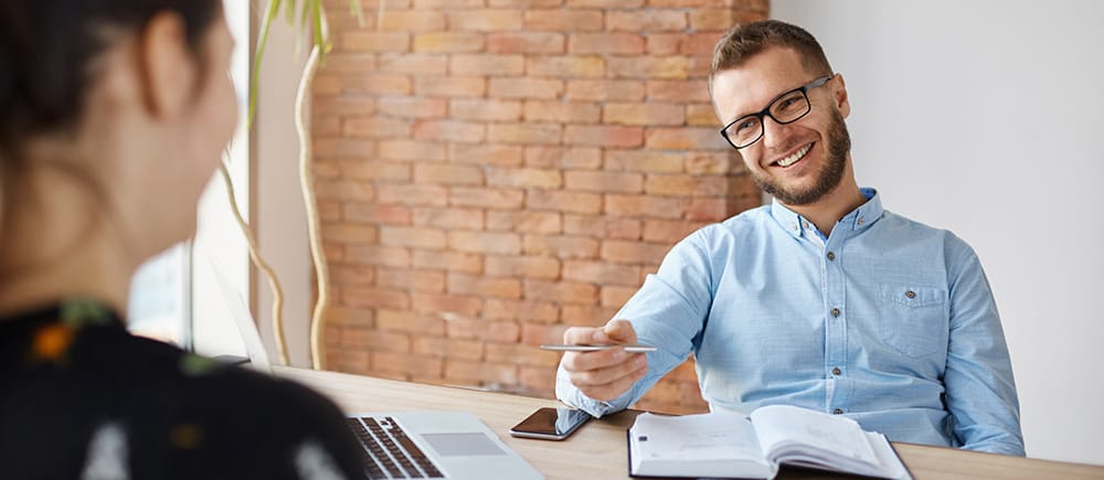 ¿Cómo mejorar un perfil de LinkedIn?